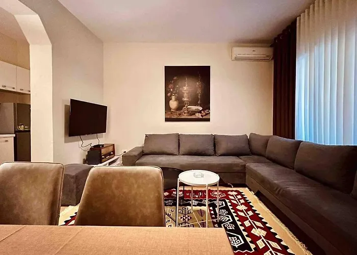 Zarlett House, Pazari Ri ,villa With Garden,parking Дом отдыха